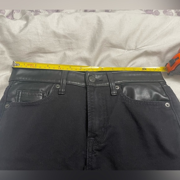 Gap Vintage Slim Mid Rise Black Jeans with Faux Leather Top - Picture 6 of 9